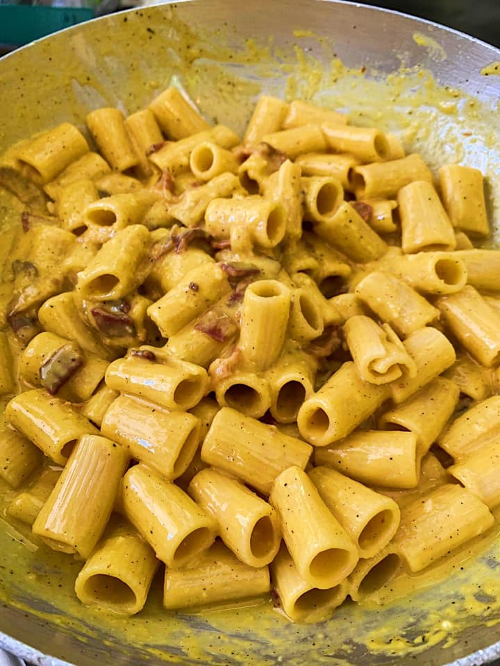 70513672_381379369147568_9076859745926643712_n ristorante con piatti tipici romani a piazza del popolo Roma